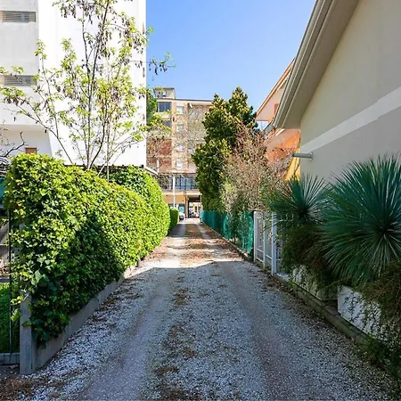 Summer - Casa A Due Passi Dal Mare Con Free Parking E Wi-fi Apartment