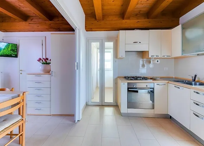 Summer - Casa A Due Passi Dal Mare Con Free Parking E Wi-fi