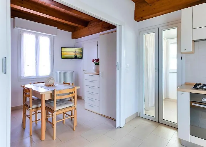 Summer - Casa A Due Passi Dal Mare Con Free Parking E Wi-fi شقة تْشيزيناتيكو