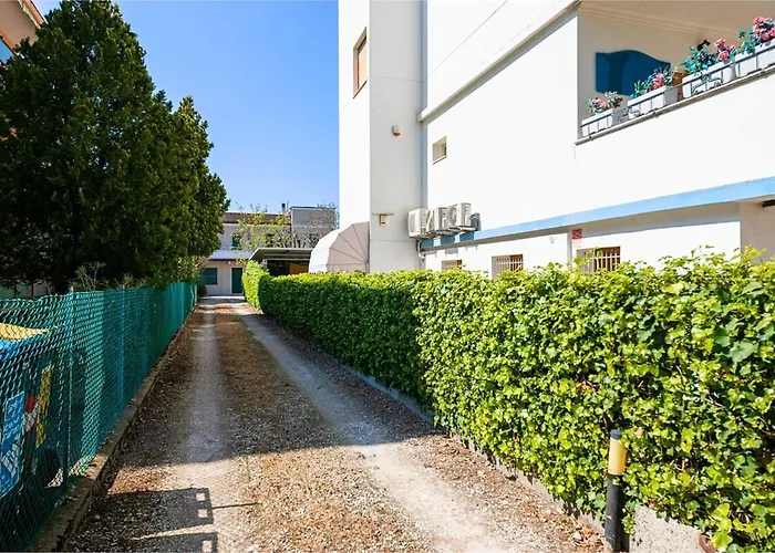 Summer - Casa A Due Passi Dal Mare Con Free Parking E Wi-fi