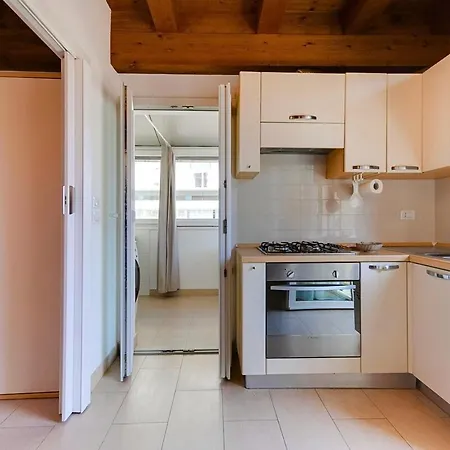 Summer - Casa A Due Passi Dal Mare Con Free Parking E Wi-fi