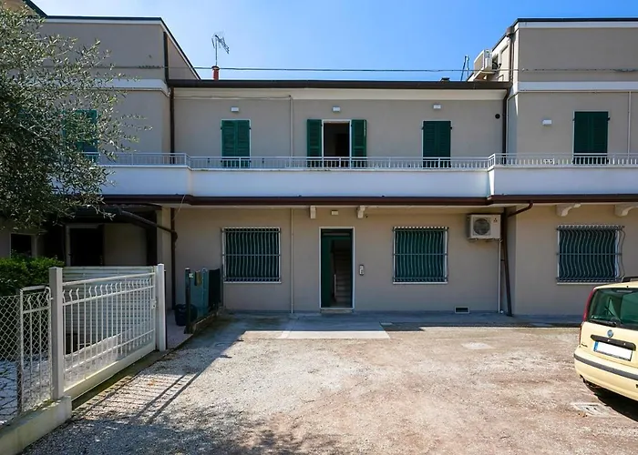 Summer - Casa A Due Passi Dal Mare Con Free Parking E Wi-fi Apartment